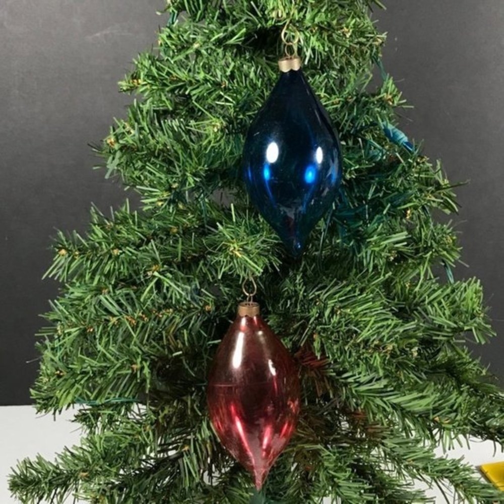 One 1940s Unsilvered blown Christmas Ornament - Picture 10 of 10